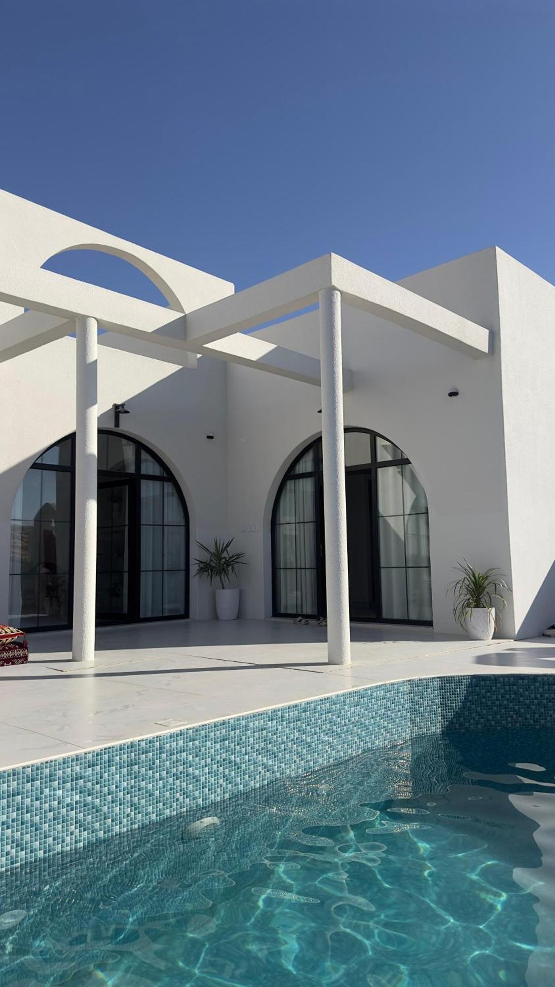 Villa Zahr Albun